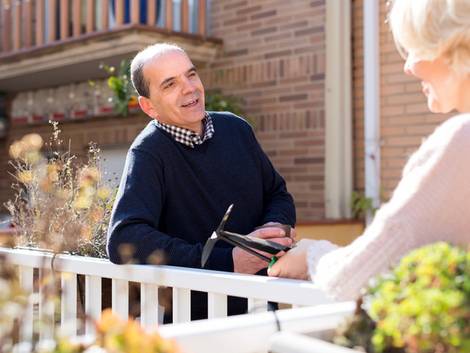 Grillieren auf dem Balkon, Nachbarn, Foto: JackF/fotolia.com