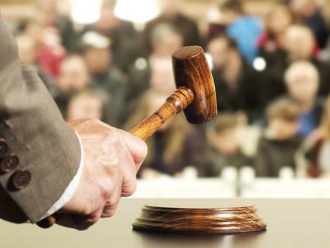 Zwangsversteigerung, Bieterstrategie, Zuschlag, Foto: Gena/fotolia.com
